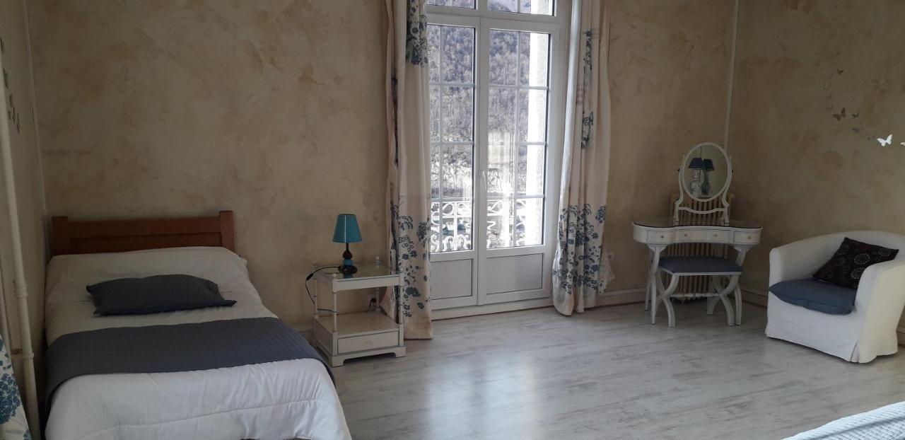 Chambres D'Hotes " Les Cascatelles" 阿克斯莱泰尔姆 外观 照片